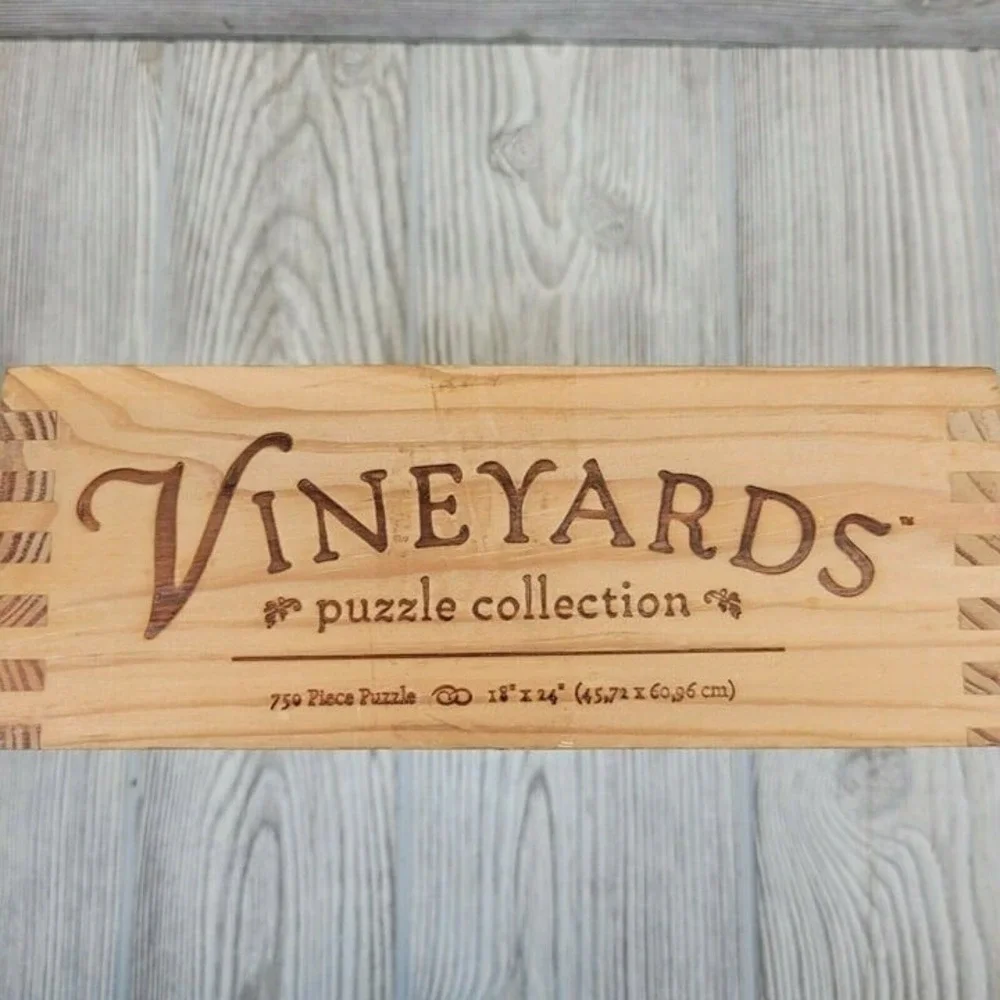 MB Vineyards Puzzle Collection 750 Piece St Preuil France Purple Wooden‎ Box